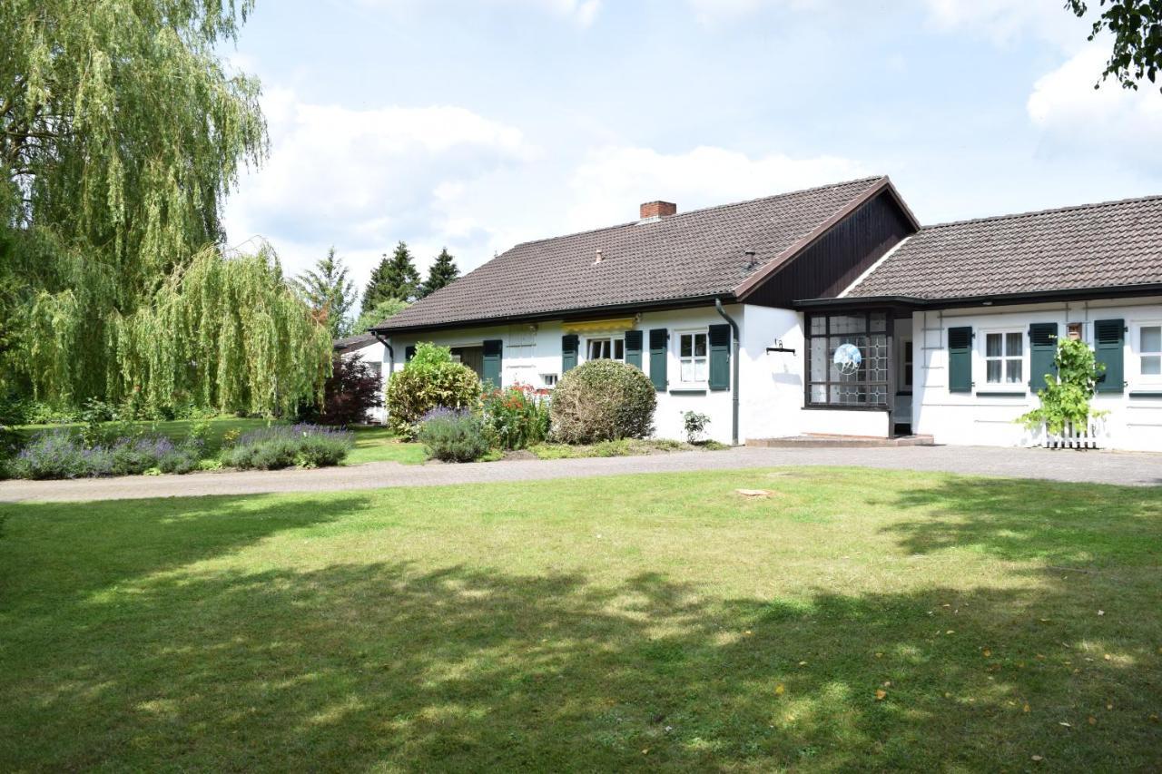 Landhaus Hideaway Mit Aussenpool, Sauna Und Kamin Bosau Esterno foto